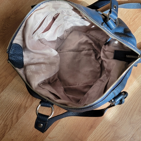 Michael Kors handbag - Picture 3 of 6